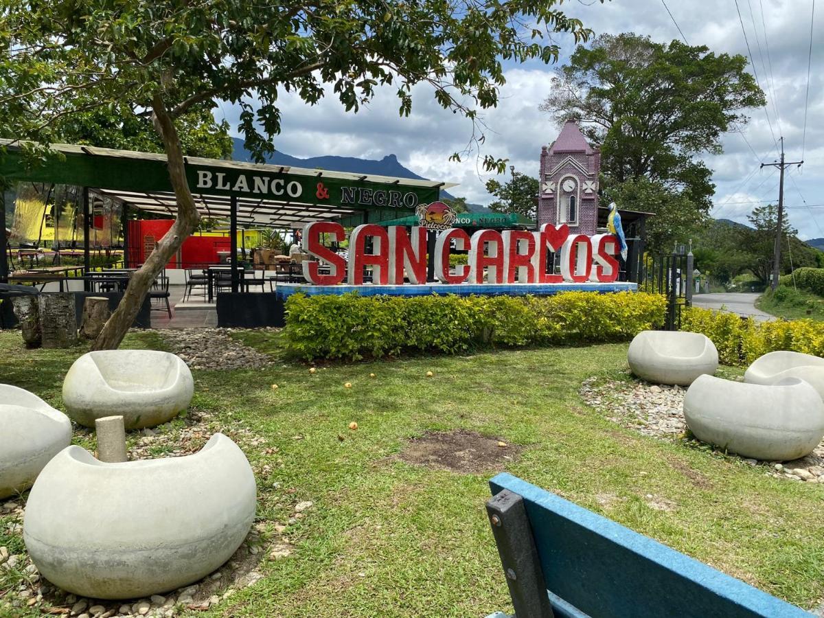 Alojamiento Campestre. San Carlos, Antioquia. Hotel Bagian luar foto